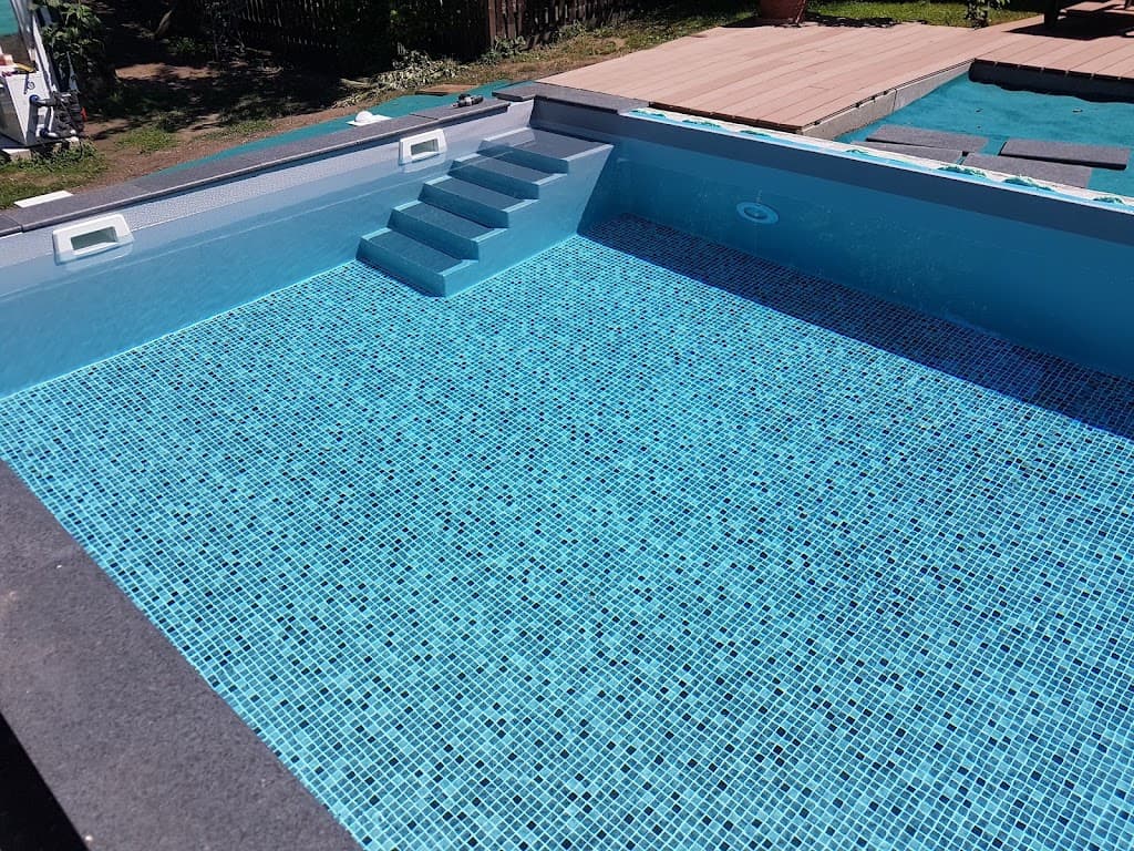 Schröder & Conradi, Pools, Zäune, Tore, Antriebe