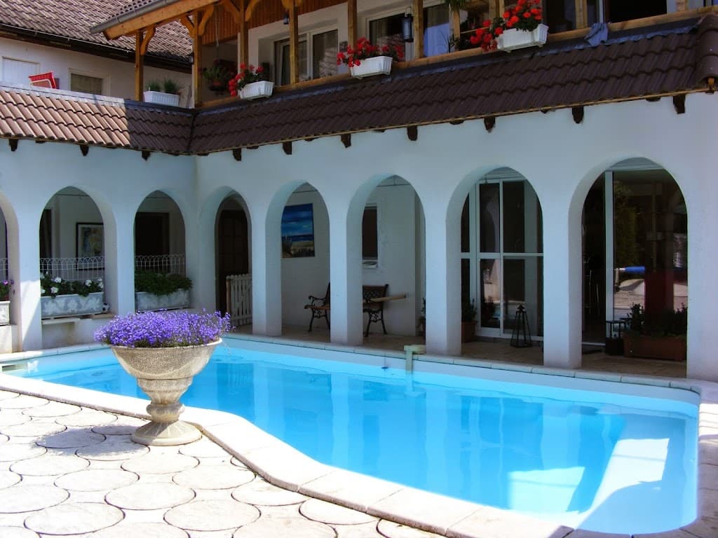 Schwimmbad Center Südwest GmbH