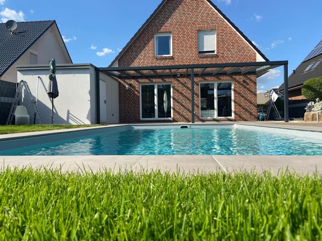 SD Poolbau — 1