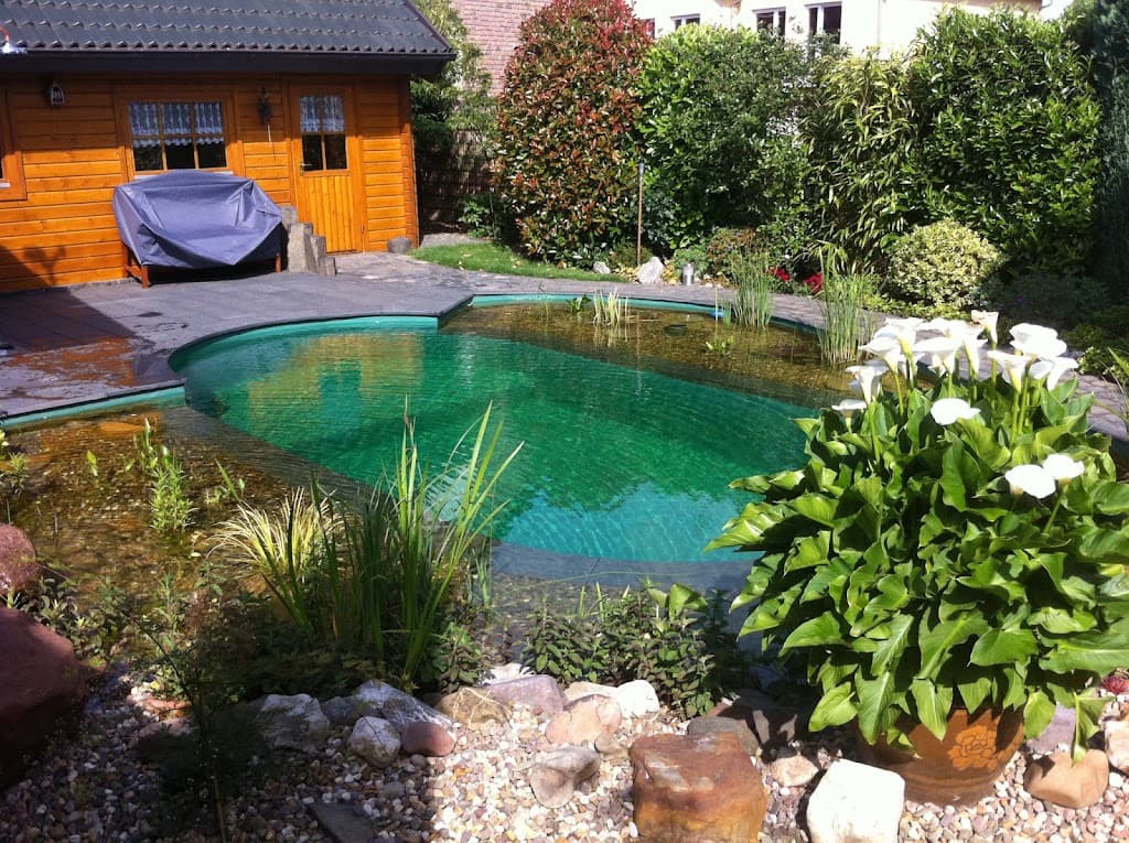 Spürck - Pool & Garten