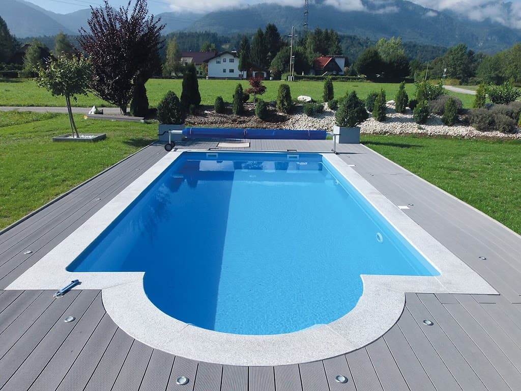 SCHWIMMBADTECHNIK TB GMBH