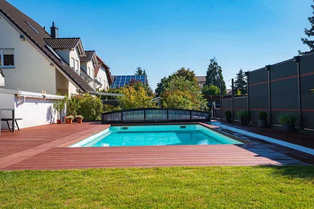 Minerva Pool GmbH & Co. KG