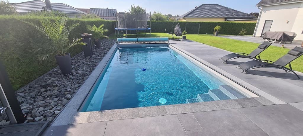 UK Schwimmbadtechnik Inhaber Steffen Helfrich