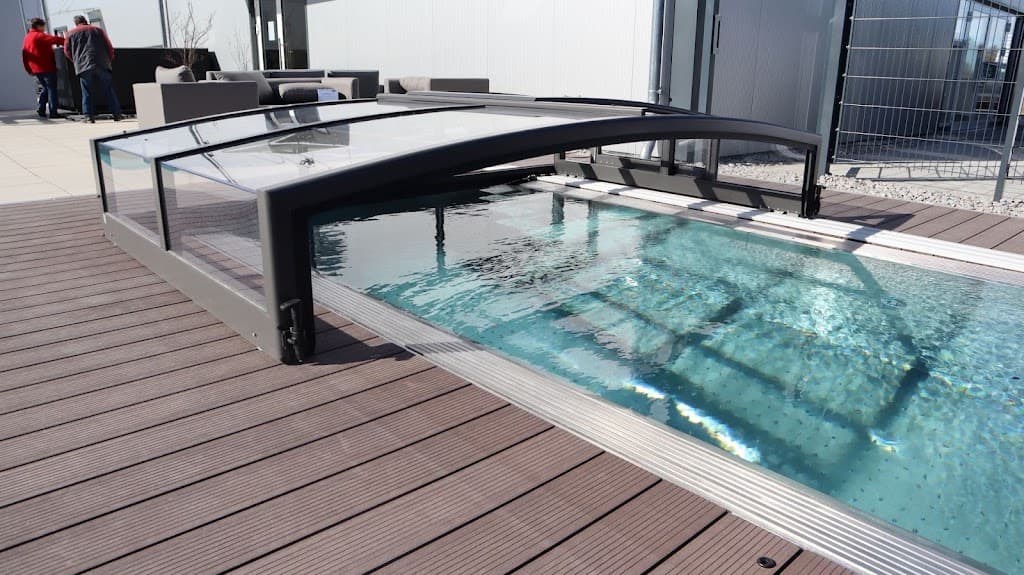 Geiger Wellness Schwimmbad und Poolbau / Whirlpools