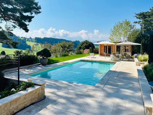 Desjoyaux Pools Freising GmbH — Kundenfoto