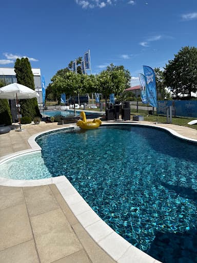Desjoyaux Pools Freising GmbH — Kundenfoto