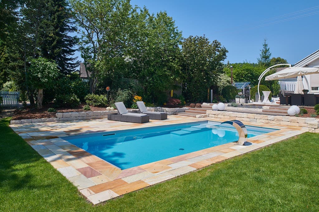 Capena Swimmingpool — 1