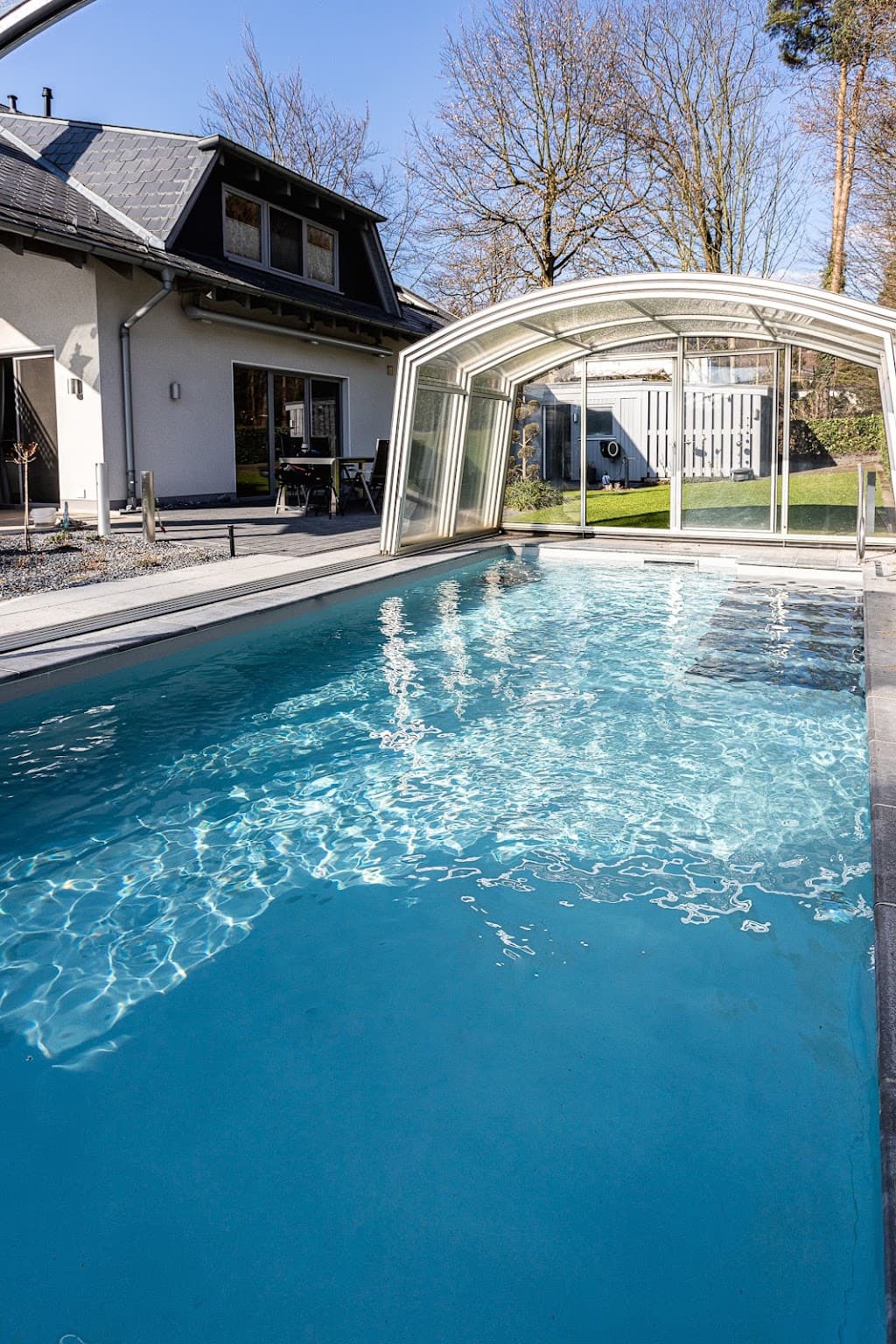 BLUREEF Pool & Wellness GmbH